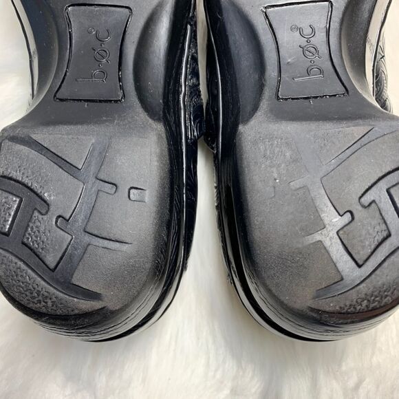 Born BOC Peggy Black Tooled Leather Clogs Size 11 - Picture 6 of 7